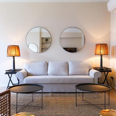 Luxury San Babila Apartment Милано Екстериор снимка